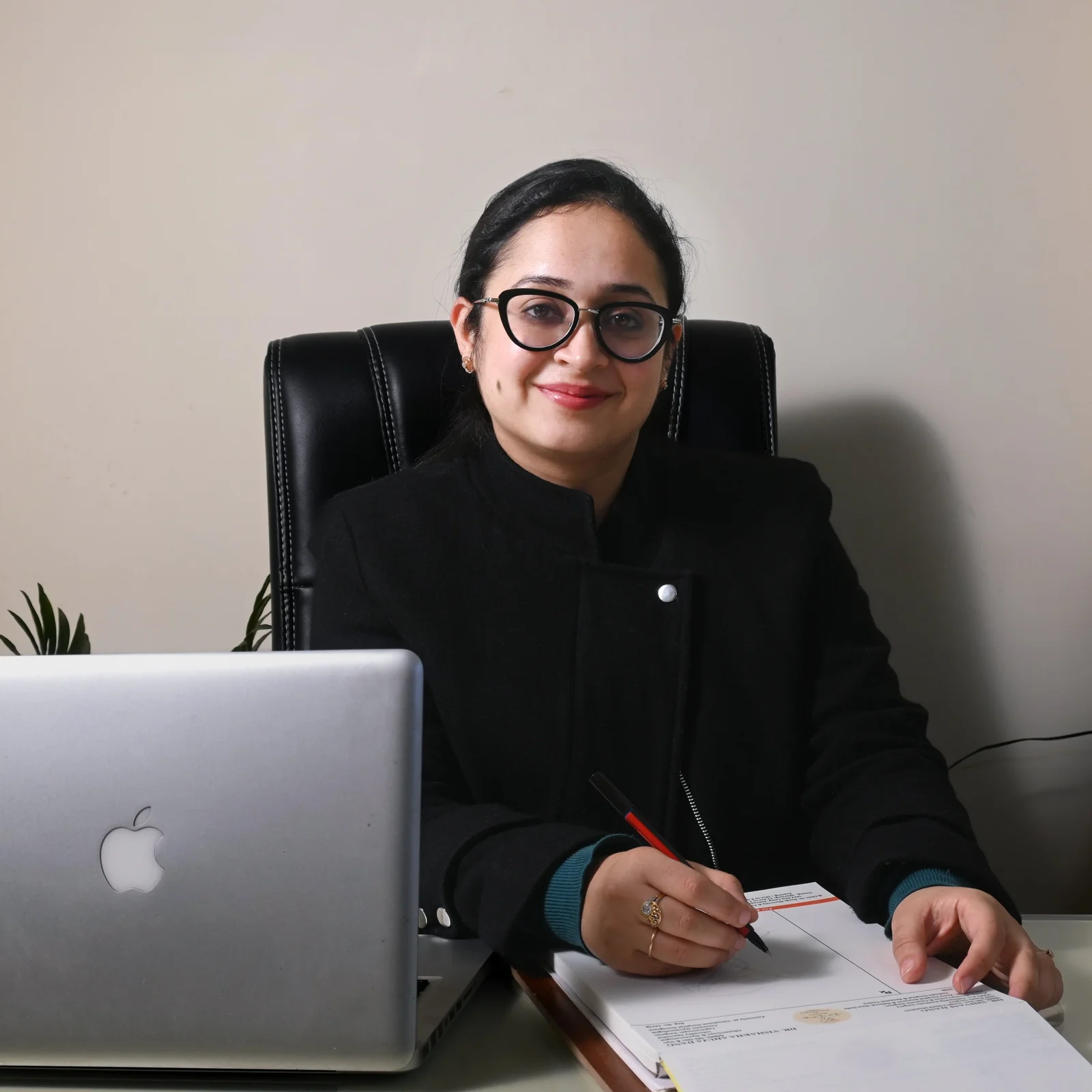 Best Obstetrician and Gynecologist in Dehradun